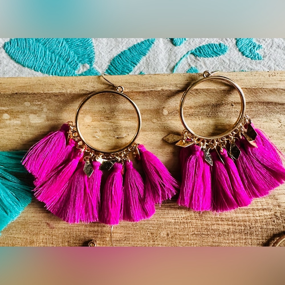 ☀️☀️‎ Pretty pink and gold tassel drop earrings FIESTA☀️☀️
